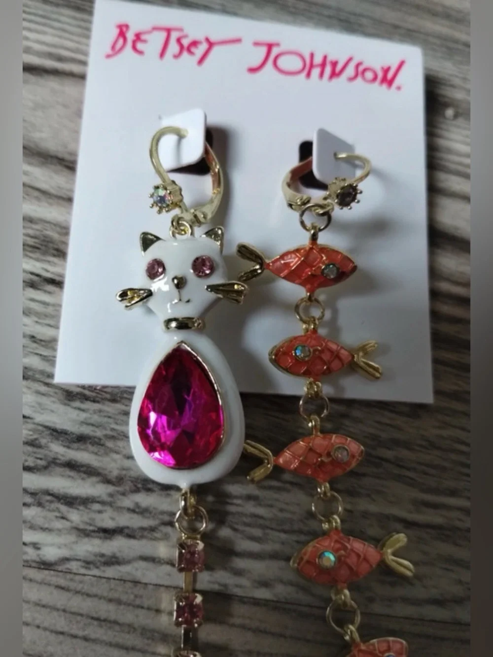 BETSEY JOHNSON Mismatched Jeweled-Tummy Cat Kitten & Linear Fish Earrings NWT